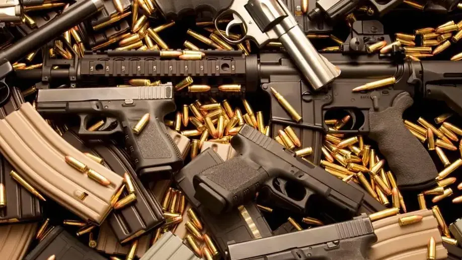 Legisladores de EU exigen frenar el tráfico de armas hacia México