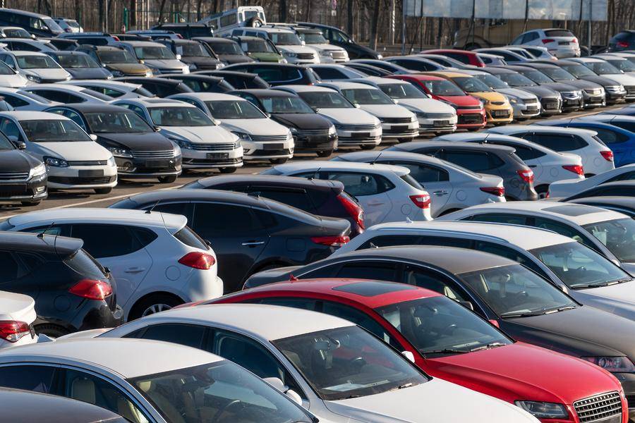 Industria automotriz en México enfrenta baja en ventas de vehículos ligeros en agosto