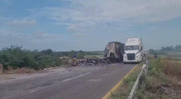 Bloqueos carreteros en Elota, Sinaloa: Operativo para liberar vialidades